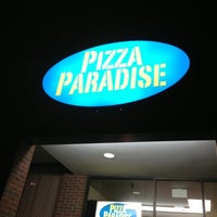 รูปภาพถ่ายที่ Pizza Paradise โดย Alisha . เมื่อ 12/5/2012