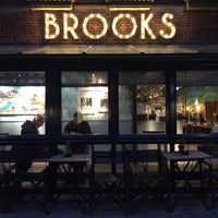 Photo taken at brooks brasserie by elianeroest 🙋🏻‍♀️ B. on 11/1/2017