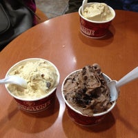 Photo taken at Cold Stone Creamery by Jenny M. on 11/24/2012