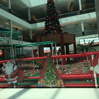 12/13/2017 tarihinde Jason A.ziyaretçi tarafından Parque Shopping Barueri'de çekilen fotoğraf