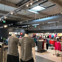 Nike Store Goods Shop