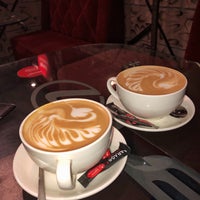 Photo taken at GARAGE food&amp;amp;coffee by Valeri N. on 8/8/2018