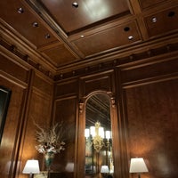 Photo taken at Star Lounge - The Ritz Carlton by Janet T. on 12/21/2023