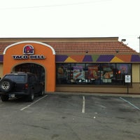 Photo taken at Taco Bell by Joseph B. on 1/15/2013