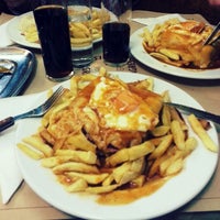 Foto tomada en Café Atenas  por Nélia C. el 5/13/2013