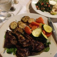 2/24/2013 tarihinde Amy H.ziyaretçi tarafından Mandaloun Mediterranean Cuisine'de çekilen fotoğraf