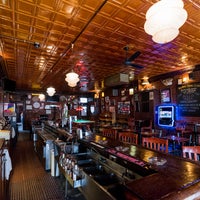 Foto diambil di Rosie&amp;#39;s Tavern oleh Rosie&amp;#39;s Tavern pada 12/4/2017