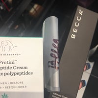 Photo taken at SEPHORA by Mariel P. on 3/10/2018