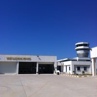 4/26/2013にTimurexpressがBalıkesir Koca Seyit Havalimanı (EDO)で撮った写真