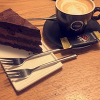 Photo taken at Caffé Vergnano 1882 by Talal A. on 8/25/2018