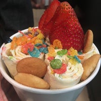 Photo taken at Minus10 Ice Cream by Mike M. on 4/12/2018