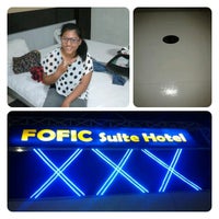 Photo taken at Fofic Suite Hotel Jakarta by isna d. on 3/30/2013