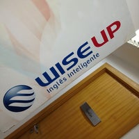 Photo taken at Wise Up by Aninha D. on 1/30/2013