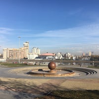 Photo taken at Фонтан на Октябрьской площади by Alex E. on 10/11/2017