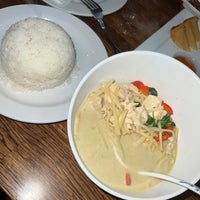 Photo taken at Hollywood Thai Restaurant by Afazur R. on 3/5/2022