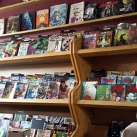 11/23/2013 tarihinde Kimberlin A.ziyaretçi tarafından Nostalgic Books and Comics'de çekilen fotoğraf