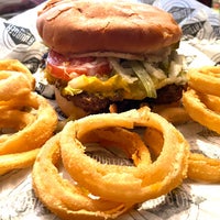 Photo taken at Fatburger by Steven B. on 1/27/2021