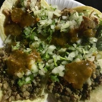 Photo taken at Tacos Arizas by Steven B. on 8/30/2017