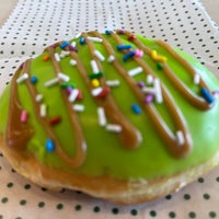 Photo taken at Krispy Kreme Doughnuts by Steven B. on 7/22/2021