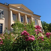 Photo taken at Schloss Freudenberg by Murat P. on 6/29/2019