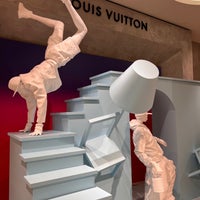 ▷ Louis Vuitton Rotterdam Bijenkorf