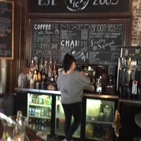 Foto tirada no(a) Boulder Coffee Co Cafe and Lounge por Robert S. em 9/7/2016