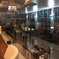 Photo taken at Gate 6 by Алёна А. on 1/7/2017