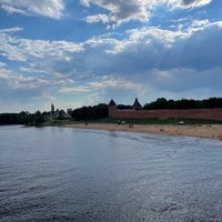 Photo taken at Кремлёвский мост by Alena⭐ B. on 6/7/2021