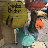 7/22/2018에 The Grinch님이 Chocolate Chicken에서 찍은 사진