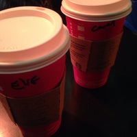 Photo taken at Starbucks by Elif Şen on 11/16/2015