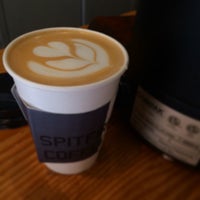 11/20/2014にAndrew E.がSpitfire Coffeeで撮った写真