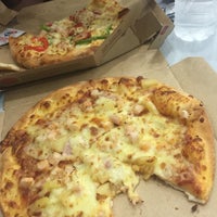 Photo taken at Domino&amp;#39;s Pizza by Kristel K. on 9/25/2016