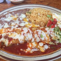 Photo taken at Pancho&amp;#39;s Villa Mexican Restaurant by Niky S. on 7/25/2015
