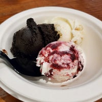 Photo taken at McConnell&amp;#39;s Fine Ice Creams by Kitty R. on 1/21/2020
