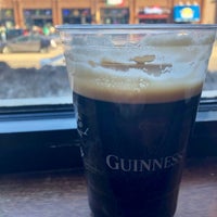 Foto tirada no(a) The Liffey Irish Pub por Jim H. em 3/16/2019