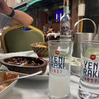Foto tomada en Piraye Taş Plak Meyhanesi  por Ömer el 8/8/2023