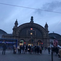 Photo taken at H Hauptbahnhof by José Antonio G. on 2/1/2019
