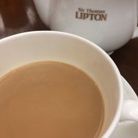 Photo taken at Lipton Tea House by Keibai P. on 10/23/2016