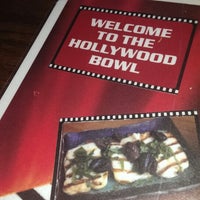 Photo taken at Hollywood Bowl Restaurant by Kosta K. on 12/22/2013