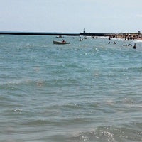 Loyola Beach Rogers Park 1230 W Greenleaf Ave Photo Taken At Loyola Beach By Brittany M On 7 21 2017