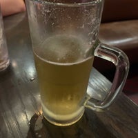 Photo taken at Red Robin Gourmet Burgers and Brews by Joe D. on 8/16/2022