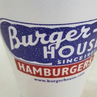 Photo taken at Burger House by Louise T. on 11/7/2017