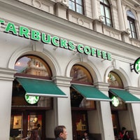 Photo taken at Starbucks by Валентин Т. on 5/10/2013