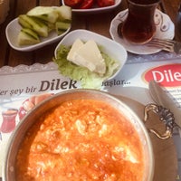 Foto tomada en Dilek Pasta Cafe &amp;amp; Restaurant Halkalı Kanuni  por G E. el 8/29/2020