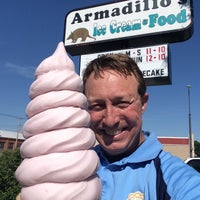 Photo taken at Armadillos Ice Cream Shoppe by Shan O. on 7/11/2016