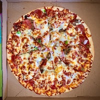 Foto diambil di Popolino&amp;#39;s Pizza oleh Shan O. pada 7/22/2022