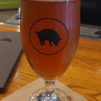 Photo taken at The Noble Pig Brewhouse &amp;amp; Restaurant by Allan H. on 7/26/2021