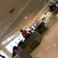 Photo taken at The Learning Commons by Renzo C. on 7/3/2017