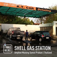 Photo taken at shell @ thepharak by Thanadej P. on 4/7/2014