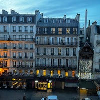 Foto diambil di Hilton Paris Opéra oleh John U. pada 1/1/2024